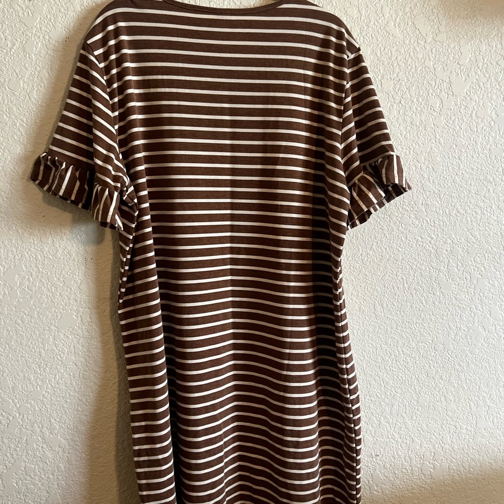 Brown Striped Dress - Picture 4 of 5